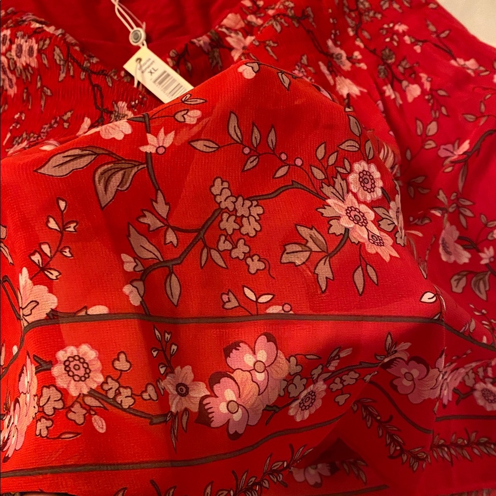 Max Studio Red Floral Skirt - Picture 4 of 10